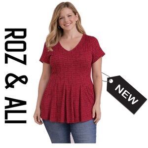 NWT Roz & Ali pink/blackb short sleeve swing top